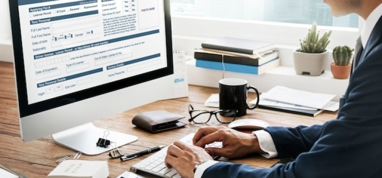 Assurance auto et options : quelles couvertures supplémentaires choisir ?